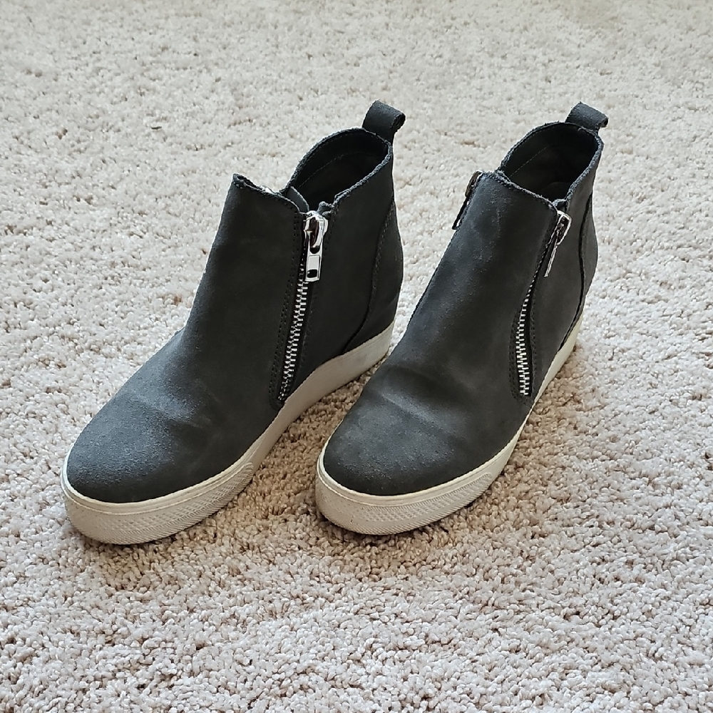 Steve Madden Grey Ankle Boots